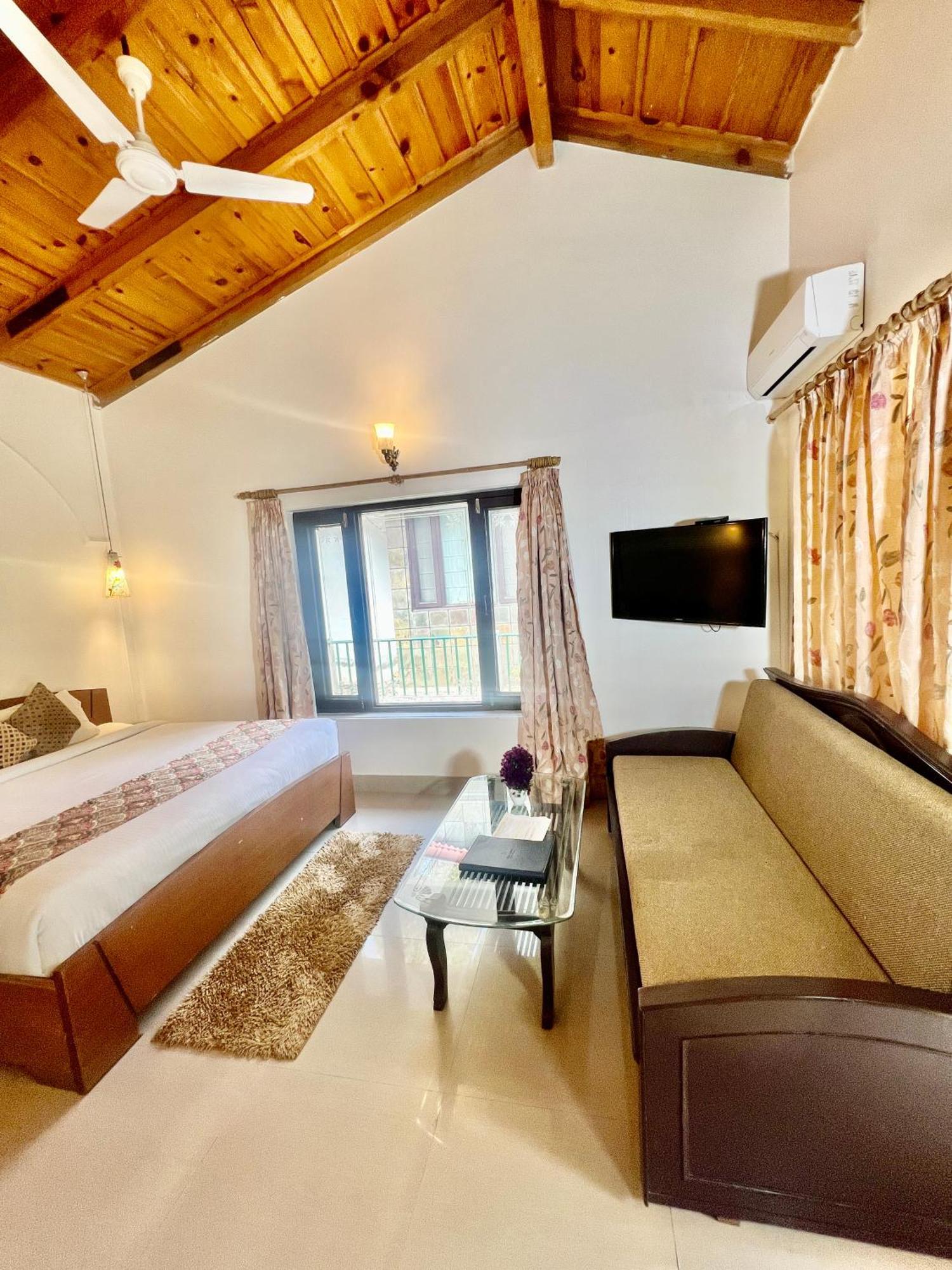 Sea Hawk - Luxury Hill Resort 4 Mins From Bhimtal Lake 外观 照片