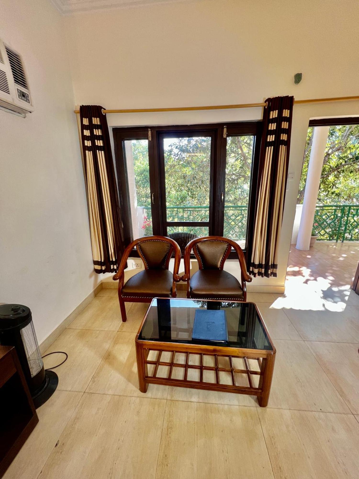 Sea Hawk - Luxury Hill Resort 4 Mins From Bhimtal Lake 外观 照片