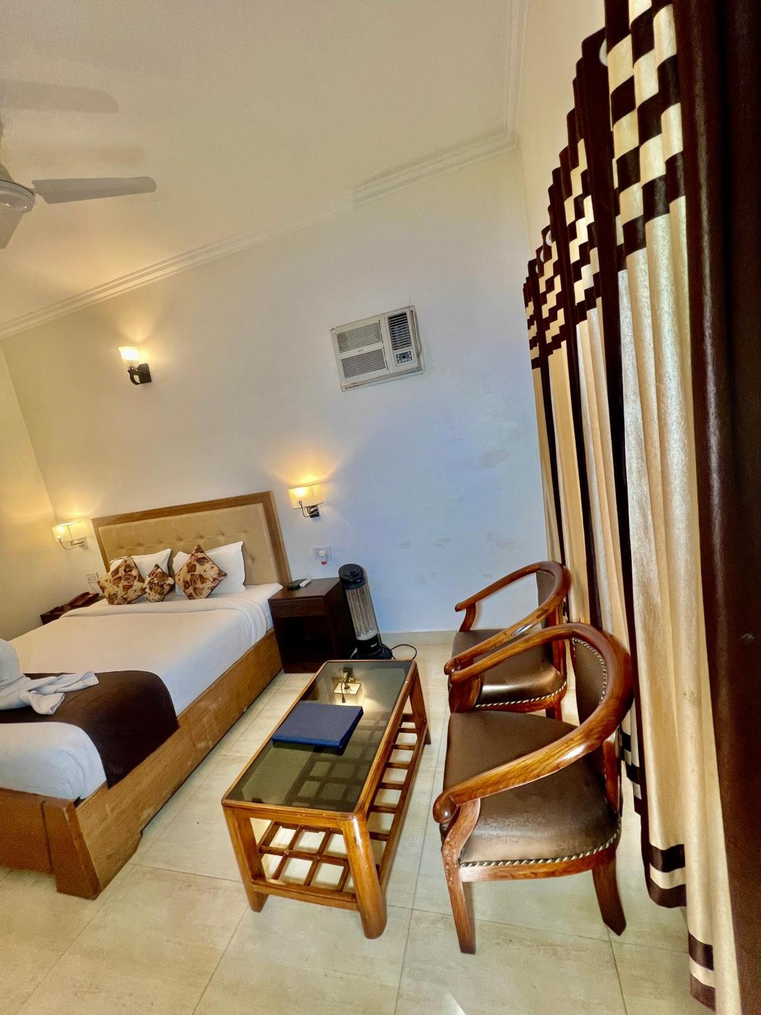 Sea Hawk - Luxury Hill Resort 4 Mins From Bhimtal Lake 外观 照片